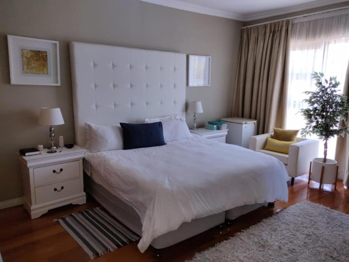 Cashmere Suites พอร์ตเอลิซาเบธ ภายนอก รูปภาพ